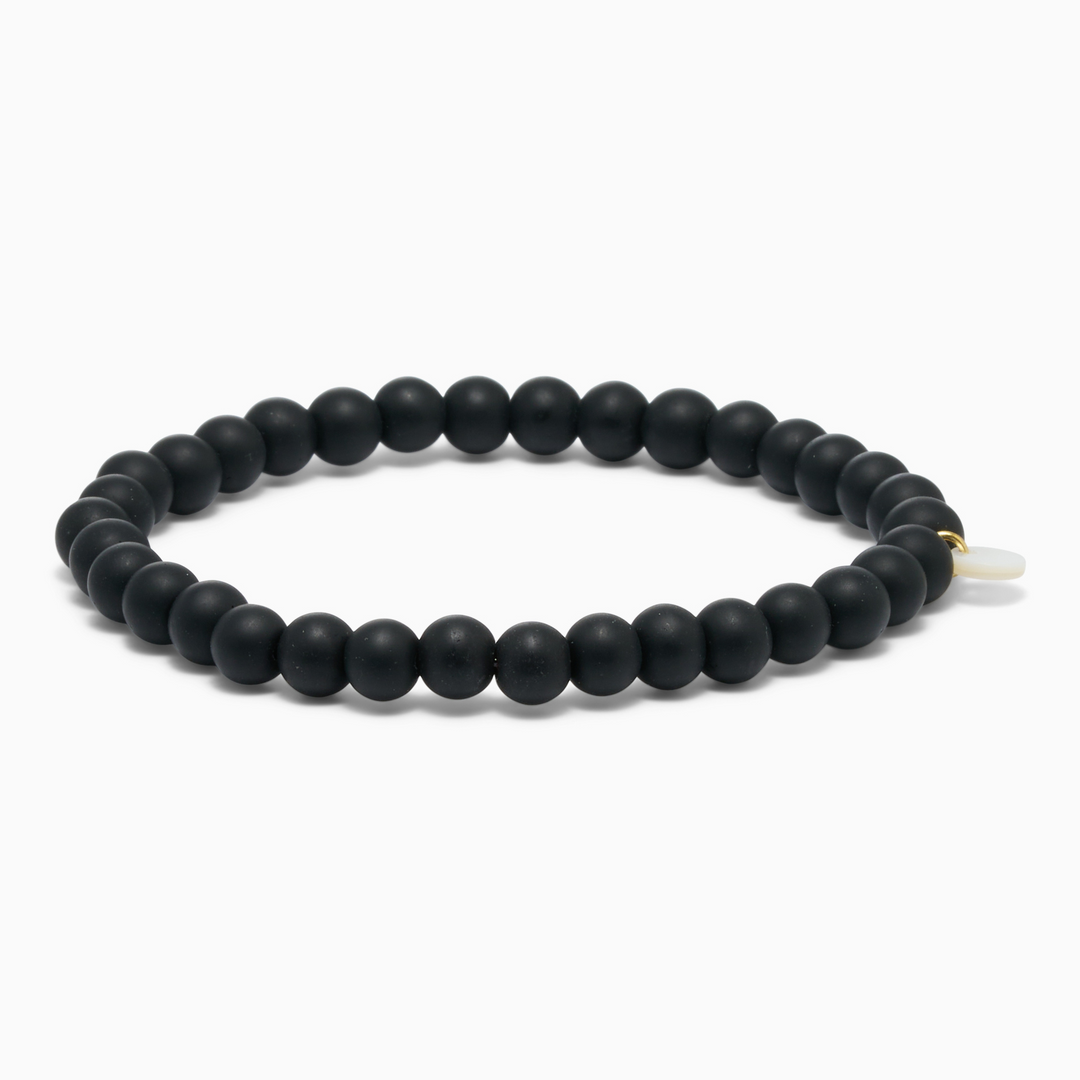 SOÏ - KRYSTAL ARMBÅND - BLACKSTONE 6 MM.